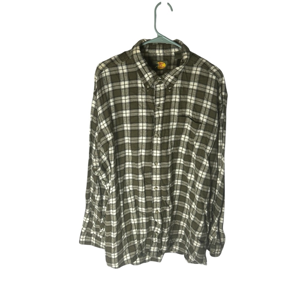 Bass Pro Shops Green and White Plaid Casual Shirt